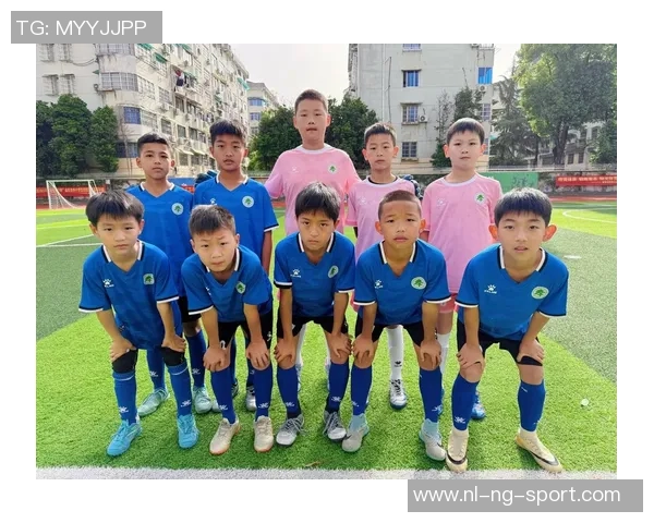 小学校园足球联赛精彩回顾与展望助力青少年健康成长与团队精神培养